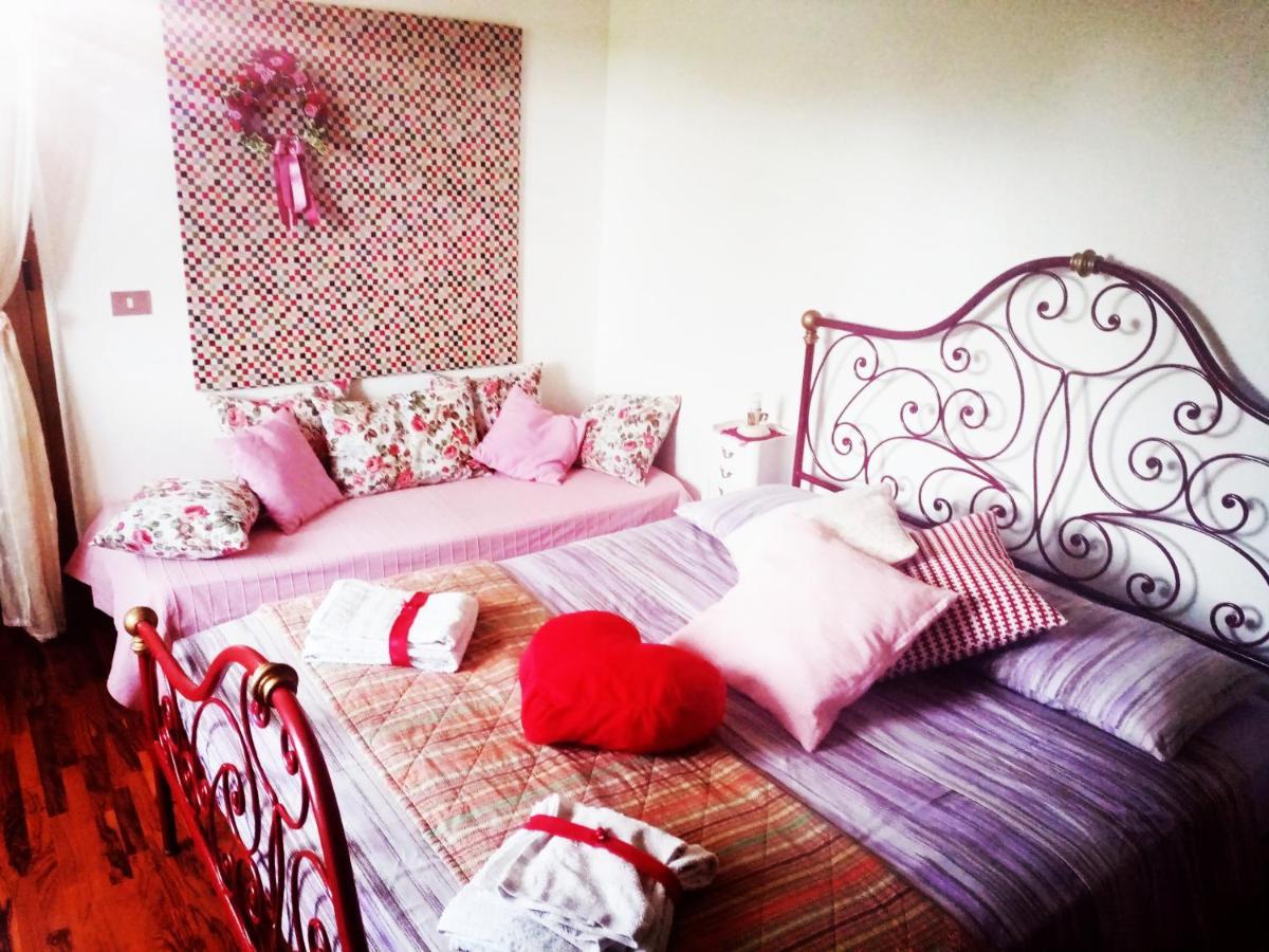 La Vie En Rose Buia Exterior foto